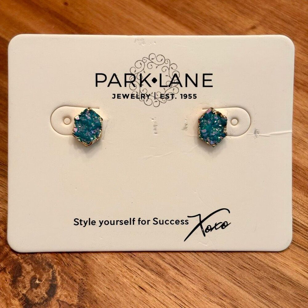 Park Lane | Hailee Earrings | Blue